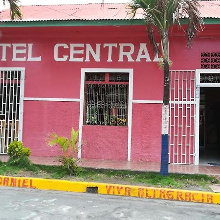 Hotel Central Altagracia Exterior photo